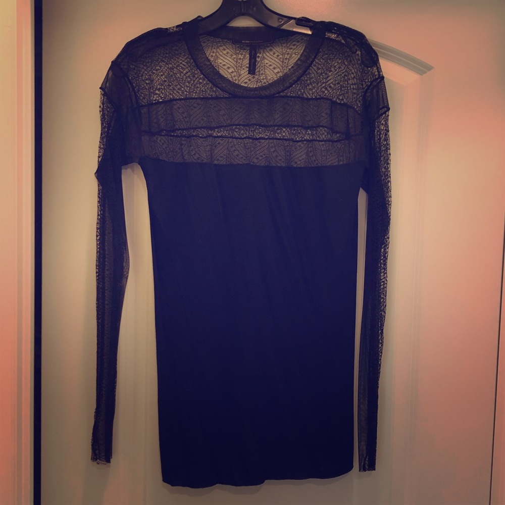 BcbgMaxazria Lace Back Tee Size S